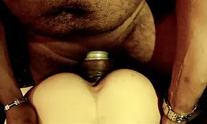 Dubur raksasa dengan ...